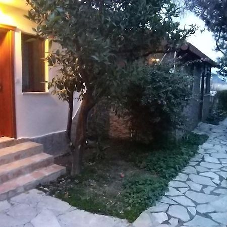 Lindos Pension داليان المظهر الخارجي الصورة
