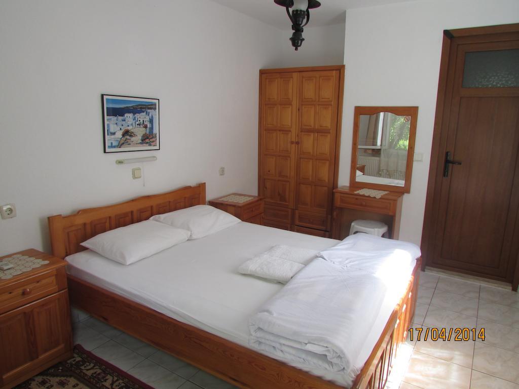 Lindos Pension داليان الغرفة الصورة